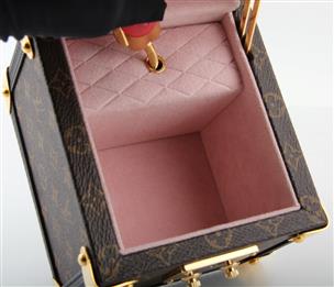 Louis Vuitton Vivienne Music Box Acceptable